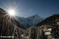 Trafoi, 01.01.2014 - Nikon D7000 ob.10-24, 20 mm F/22 iso 125 1/125 sec.