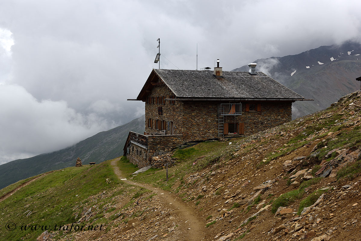 ../Escursioni2/Laghi_Saldura/Saldura_004933.jpg