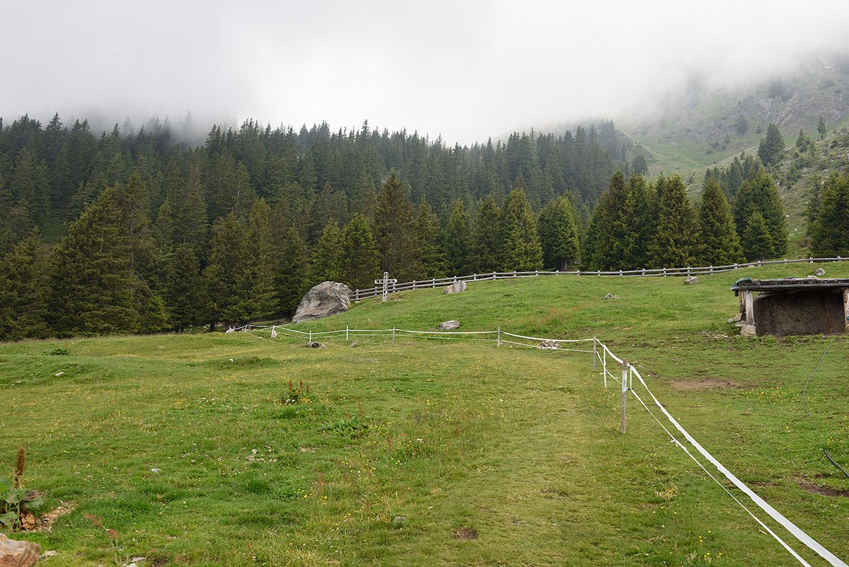 ../Escursioni2/Laghi_Sopranes/Sopranes_002908.jpg