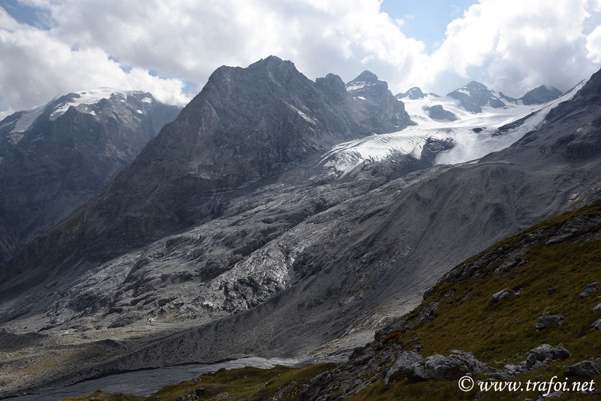 ../Escursioni2/Stelvio/20161bis.jpg