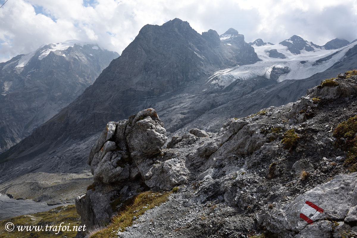 ../Escursioni2/Stelvio/20164bis.jpg