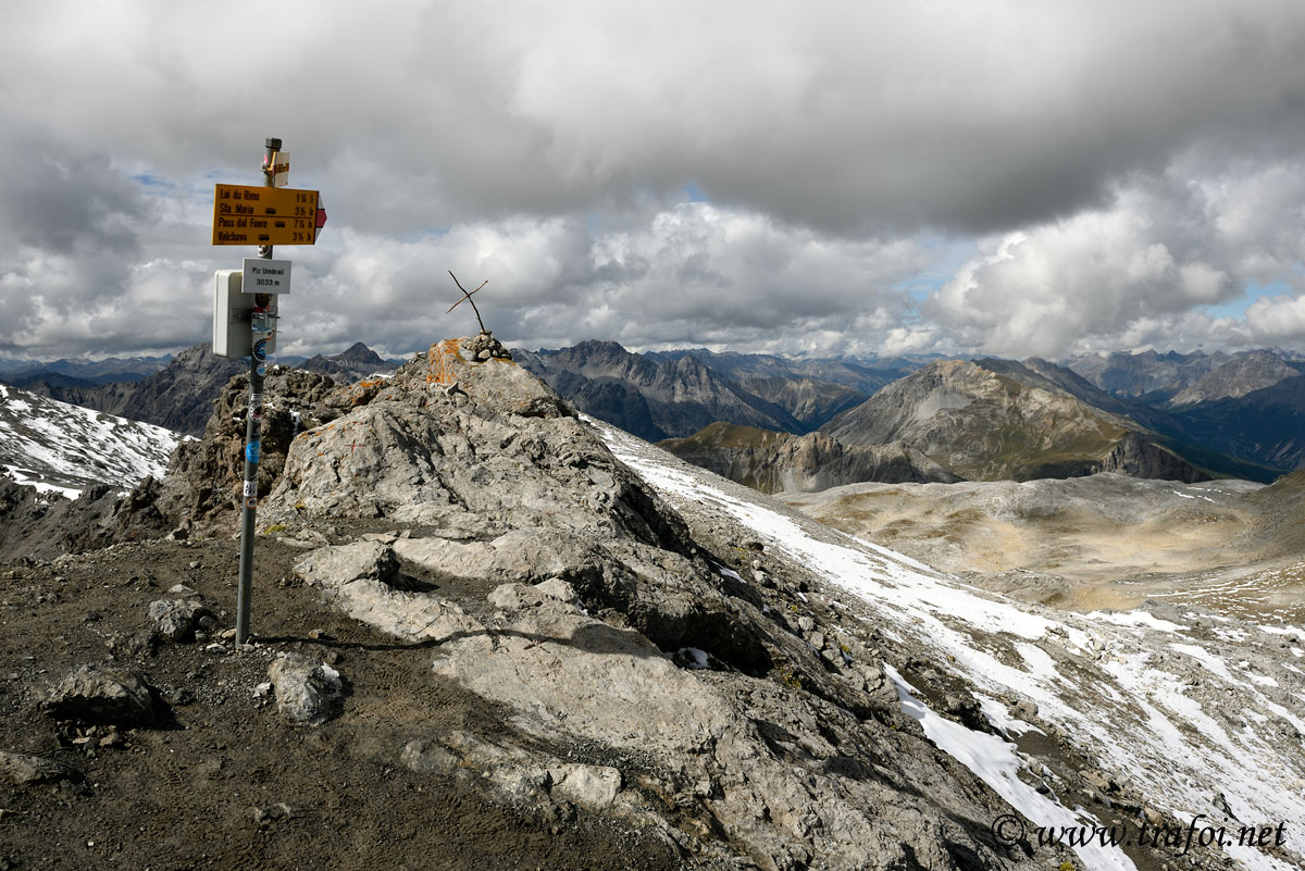 ../Escursioni2/Stelvio/20613bis.jpg