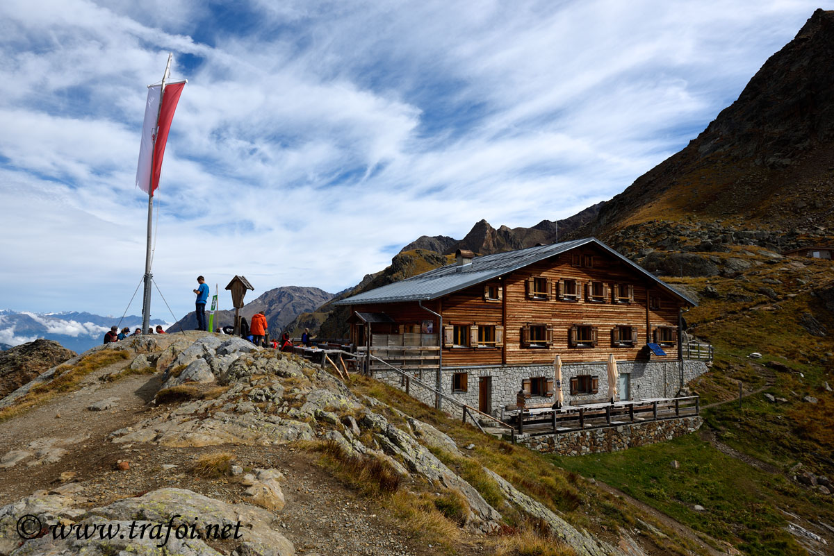 ../Escursioni2/Val_Martello/002625bis.jpg