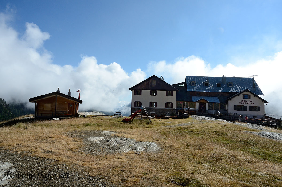../Escursioni2/Val_Martello/15319bis.jpg