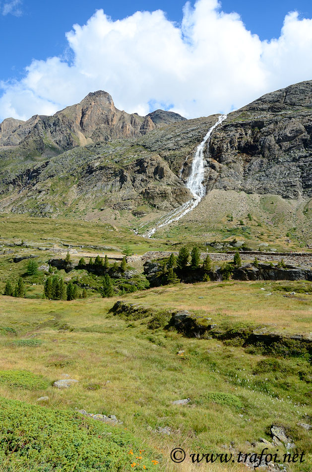 ../Escursioni2/Val_Martello/15650.jpg