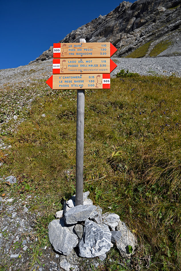 ../Escursioni2/Valle_Vitelli/012537_D750.jpg