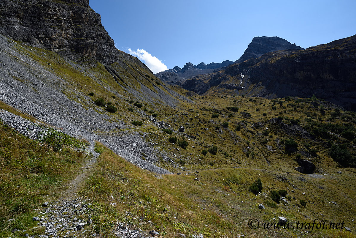 ../Escursioni2/Valle_Vitelli/012540_D750.jpg