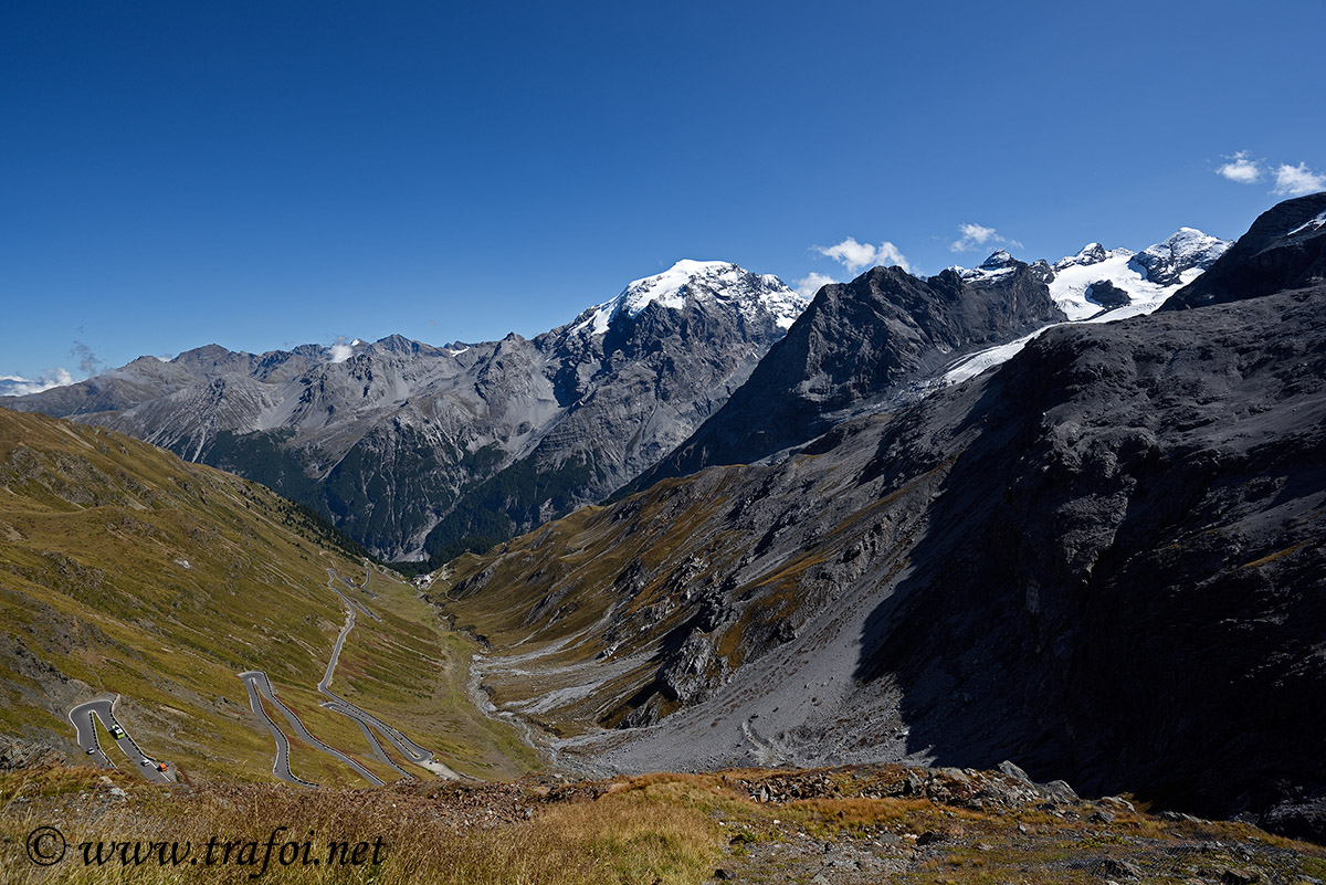../Escursioni2/Valle_Vitelli/012547_D750.jpg