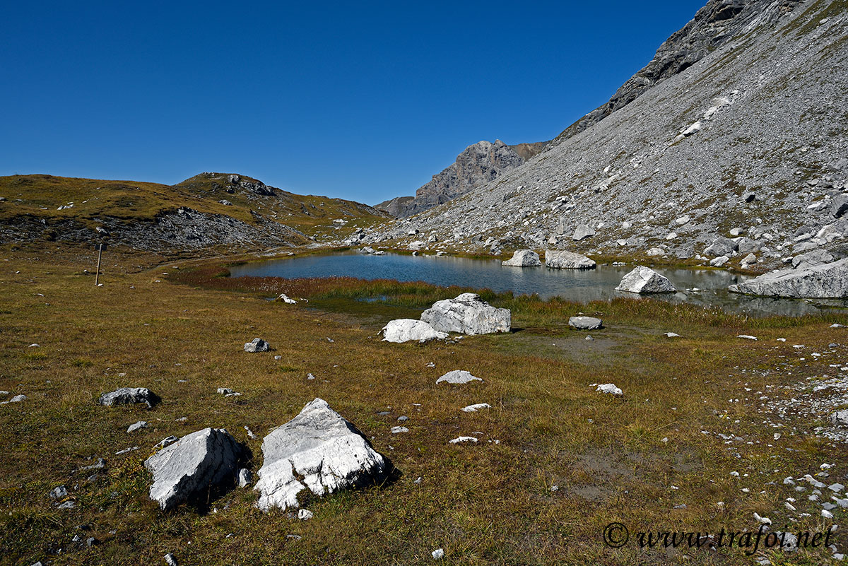 ../Escursioni2/Valle_Vitelli/Lago_Mot_012496.jpg