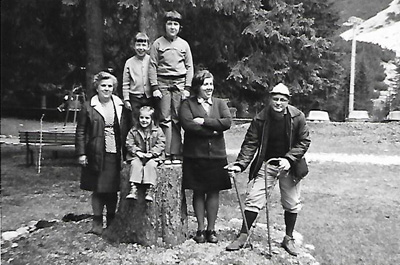 ../Foto/Foto_Hribar/1974_2ter.jpg