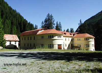 Centro Montano 2002