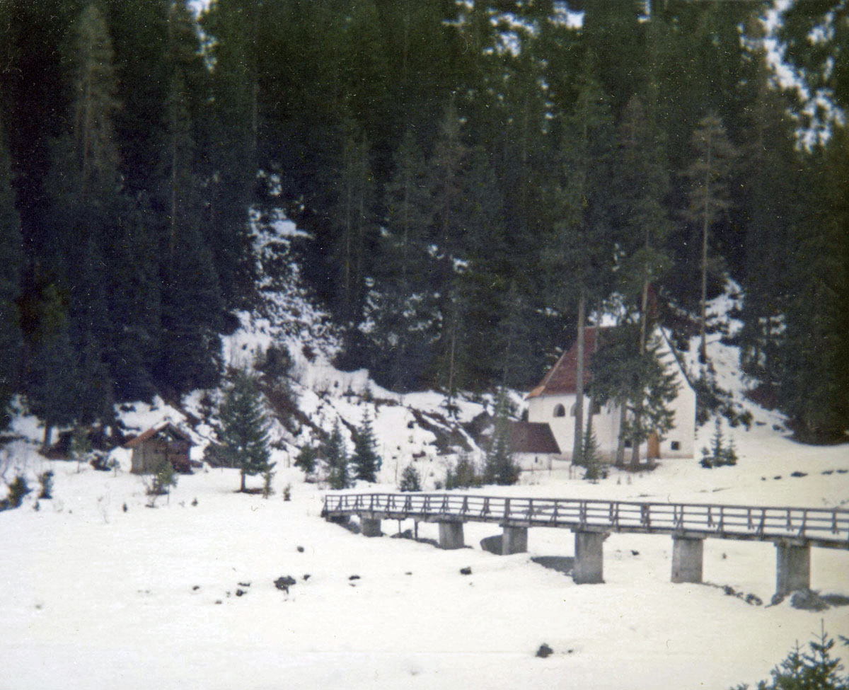 ../Foto_Presentazione/Vecchio_ponte2.jpg