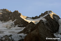 Trafoi, 07.08.2012 - Nikon D7000 ob.70-300 vr, 200 mm F/8 iso 100 1/125 sec.