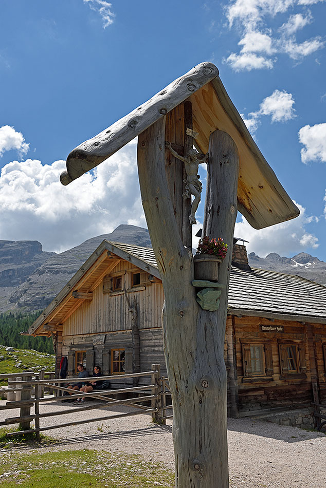 Dolomiti - Rifugio Gran Fanes