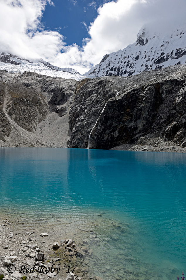 ../Peru/Laguna_69_22698.jpg