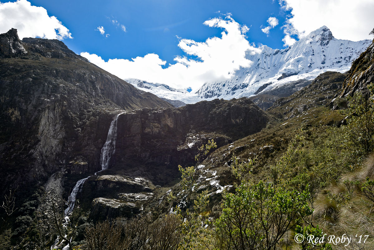 ../Peru/Laguna_69_22902.jpg