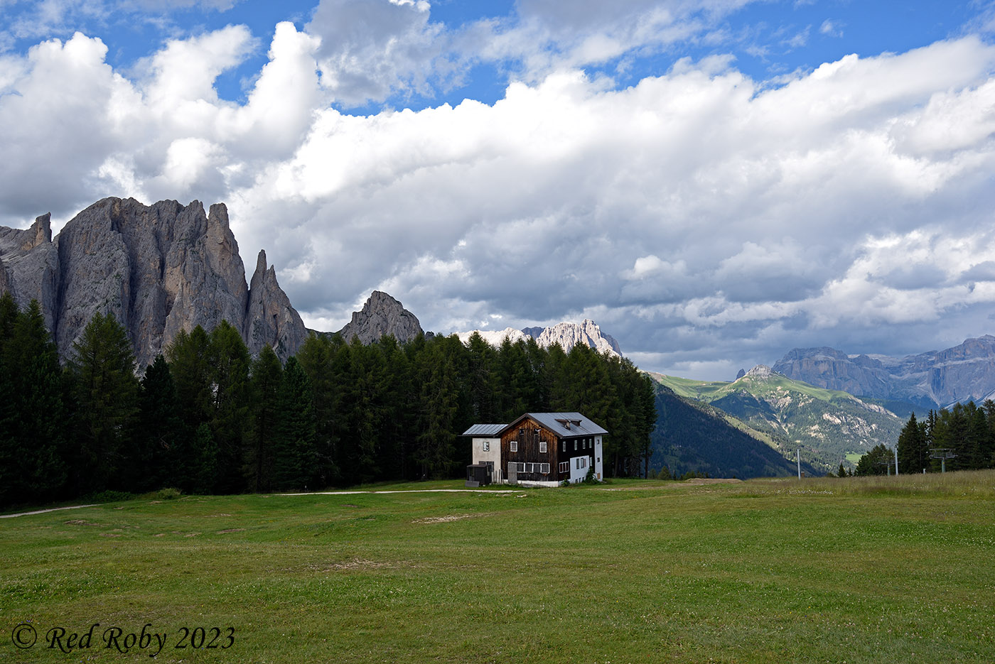 ../Viaggi/Val_di_Fassa/009148_D750.jpg