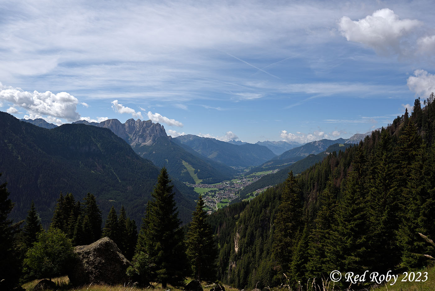 ../Viaggi/Val_di_Fassa/009552_D750.jpg
