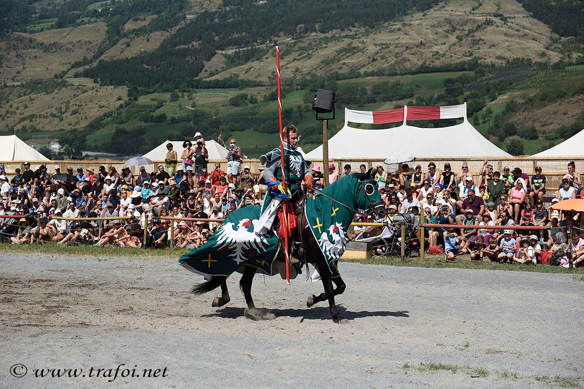 ../Costumi/Giochi_Medievali/009980_D750.jpg