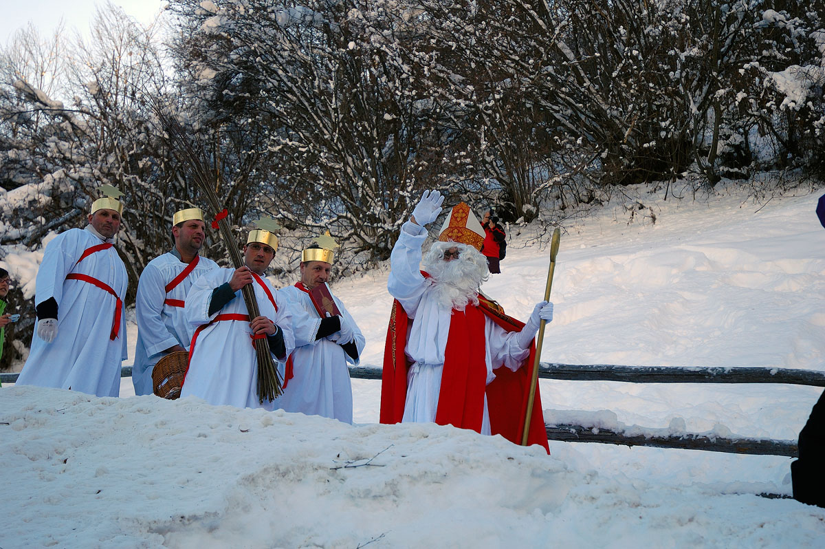 ../Costumi/Klosen/Klosen2092.jpg