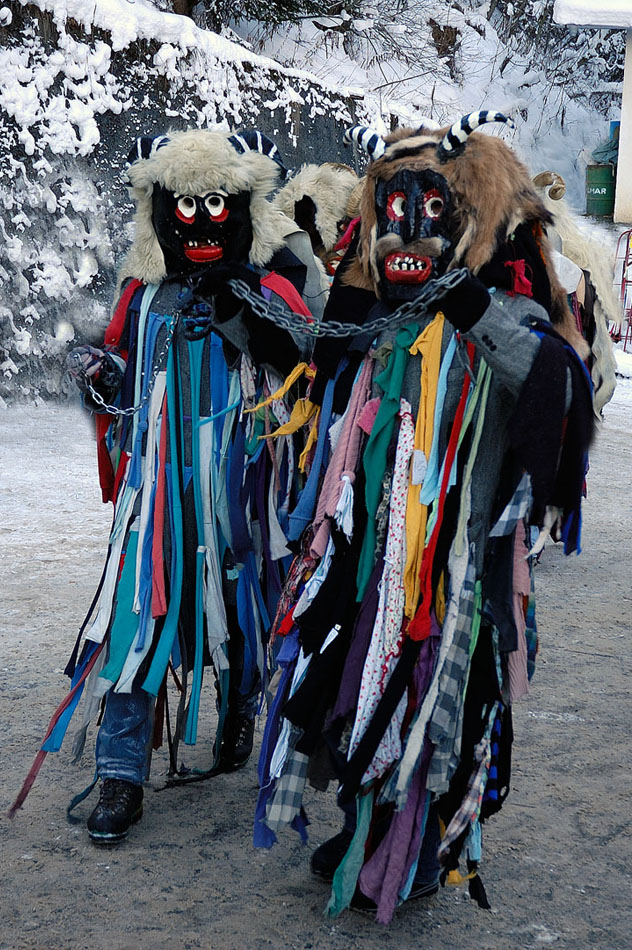../Costumi/Klosen/Klosen2105.jpg