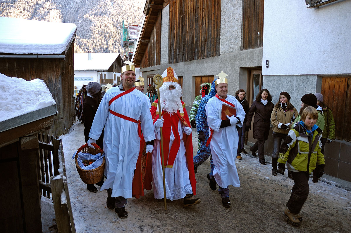 ../Costumi/Klosen/Klosen2142.jpg