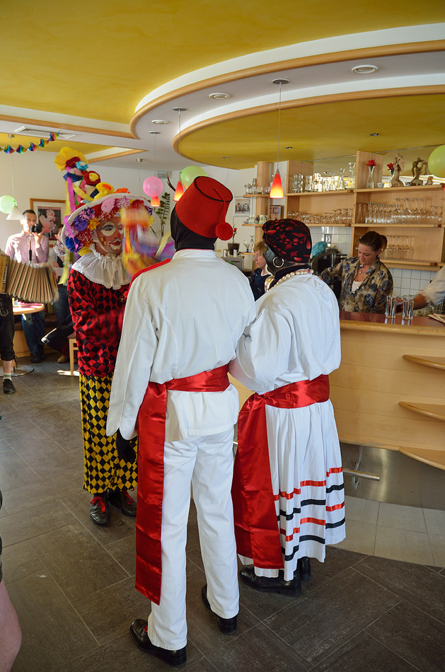 ../Costumi/Mascherata/Mascherata11075.jpg
