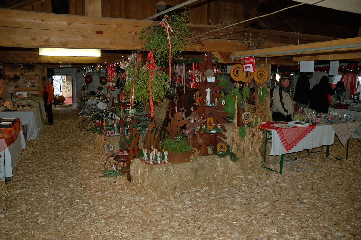 ../Costumi/Mercatini/Martello2481.jpg