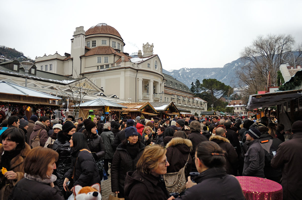 ../Costumi/Mercatini/Merano2410.jpg