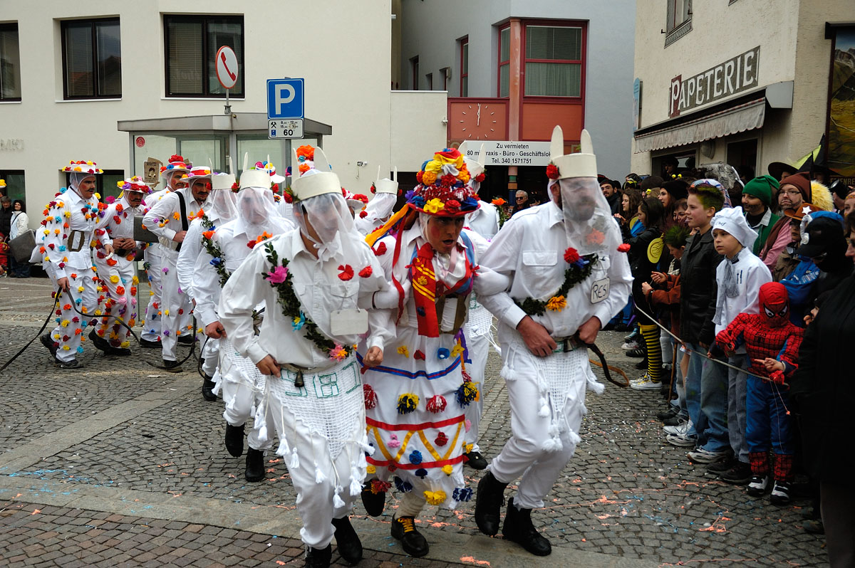 ../Costumi/Zusseln/Zusseln2937.jpg