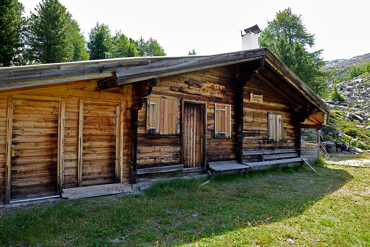 ../Escursioni2/Laces/Malga_Zirmruan_011332.jpg
