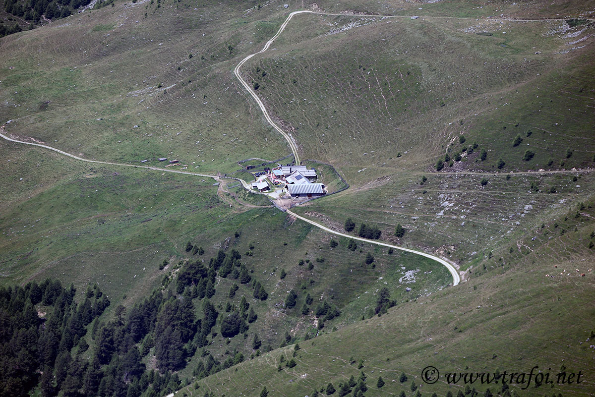 ../Escursioni2/Malles/011485_D750.jpg