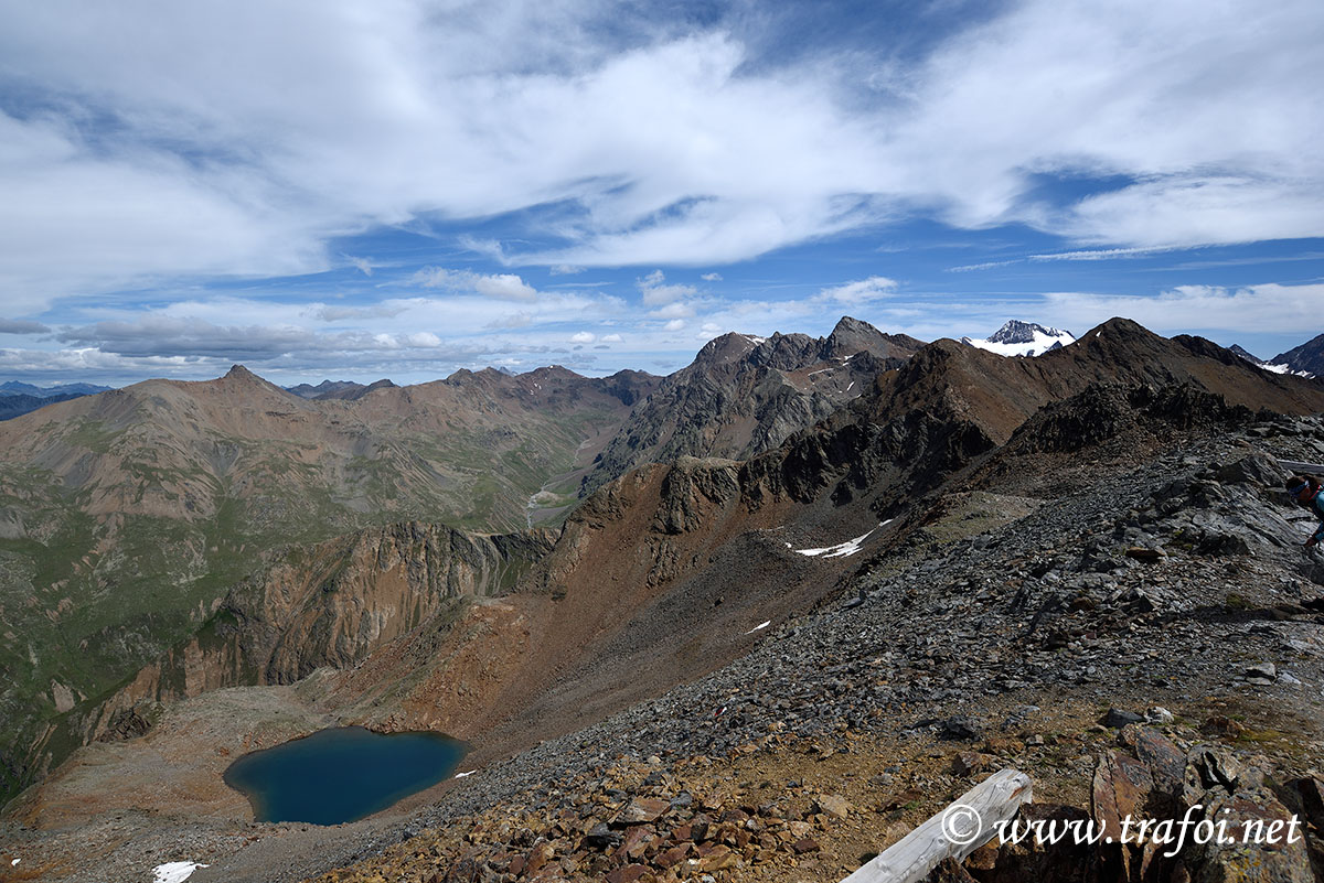 ../Escursioni2/Malles/Lago_Portles_011491.jpg