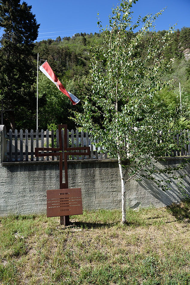 Monumento ai Caduti - Spondigna