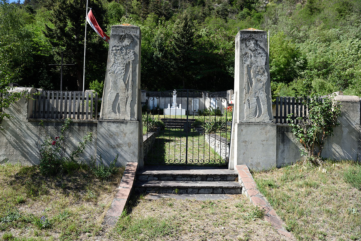 Monumento ai Caduti - Spondigna