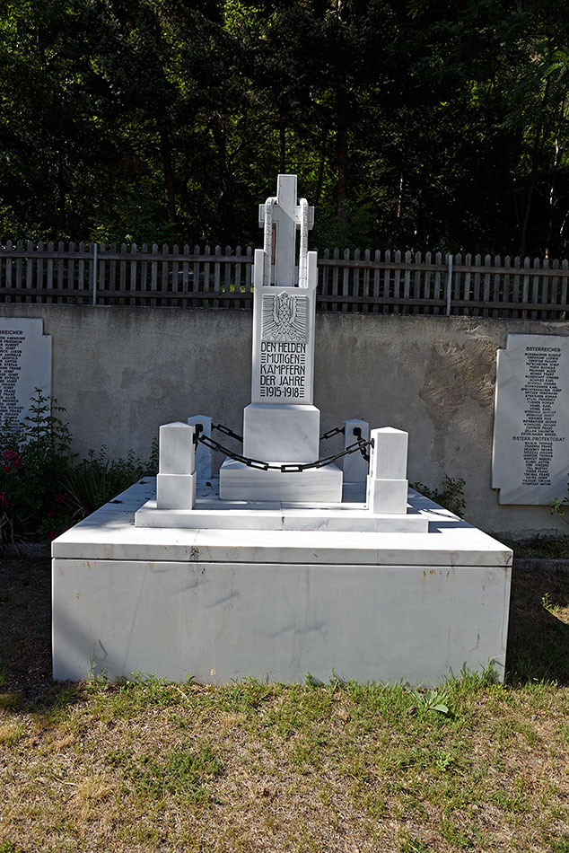 Monumento ai Caduti - Spondigna