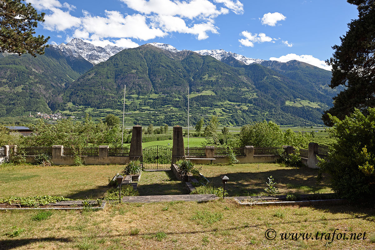 Monumento ai Caduti - Spondigna