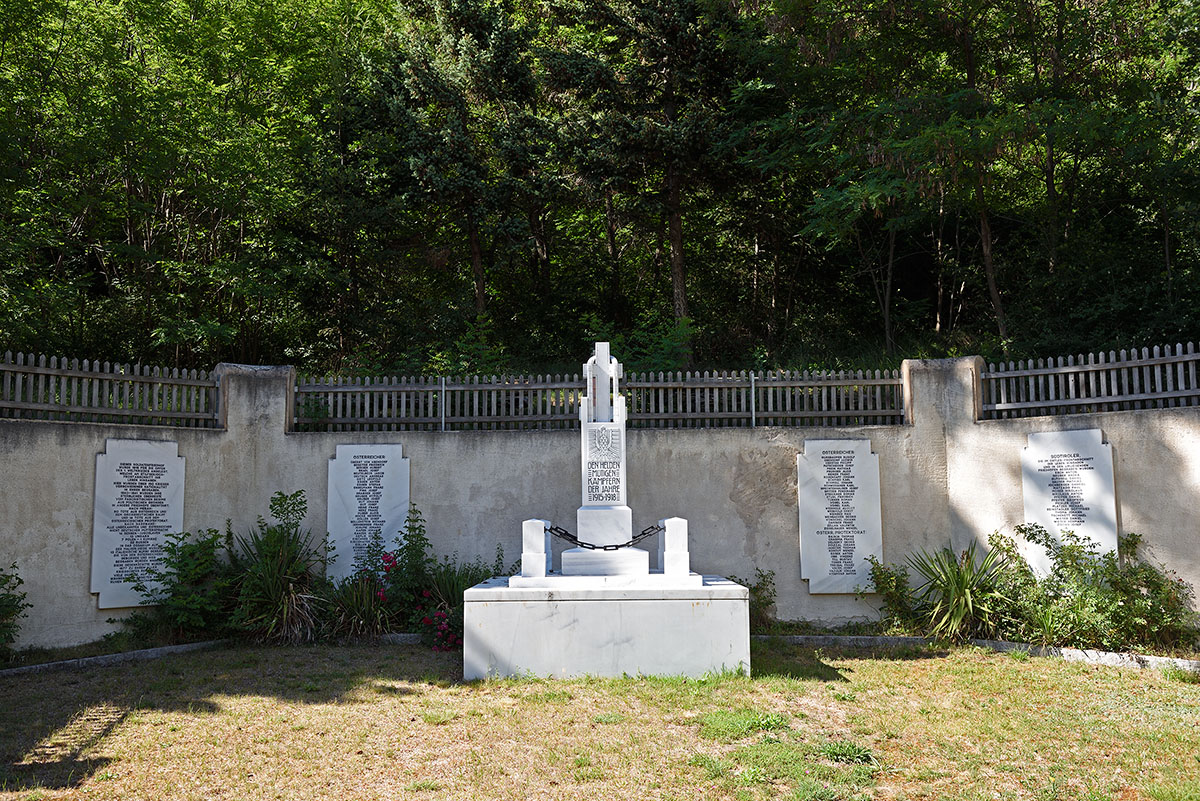 Monumento ai Caduti - Spondigna