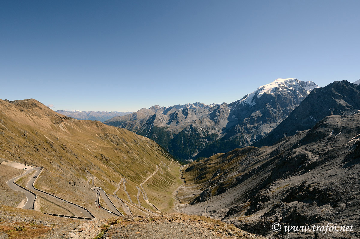 ../Escursioni2/Stelvio/13389bis.jpg