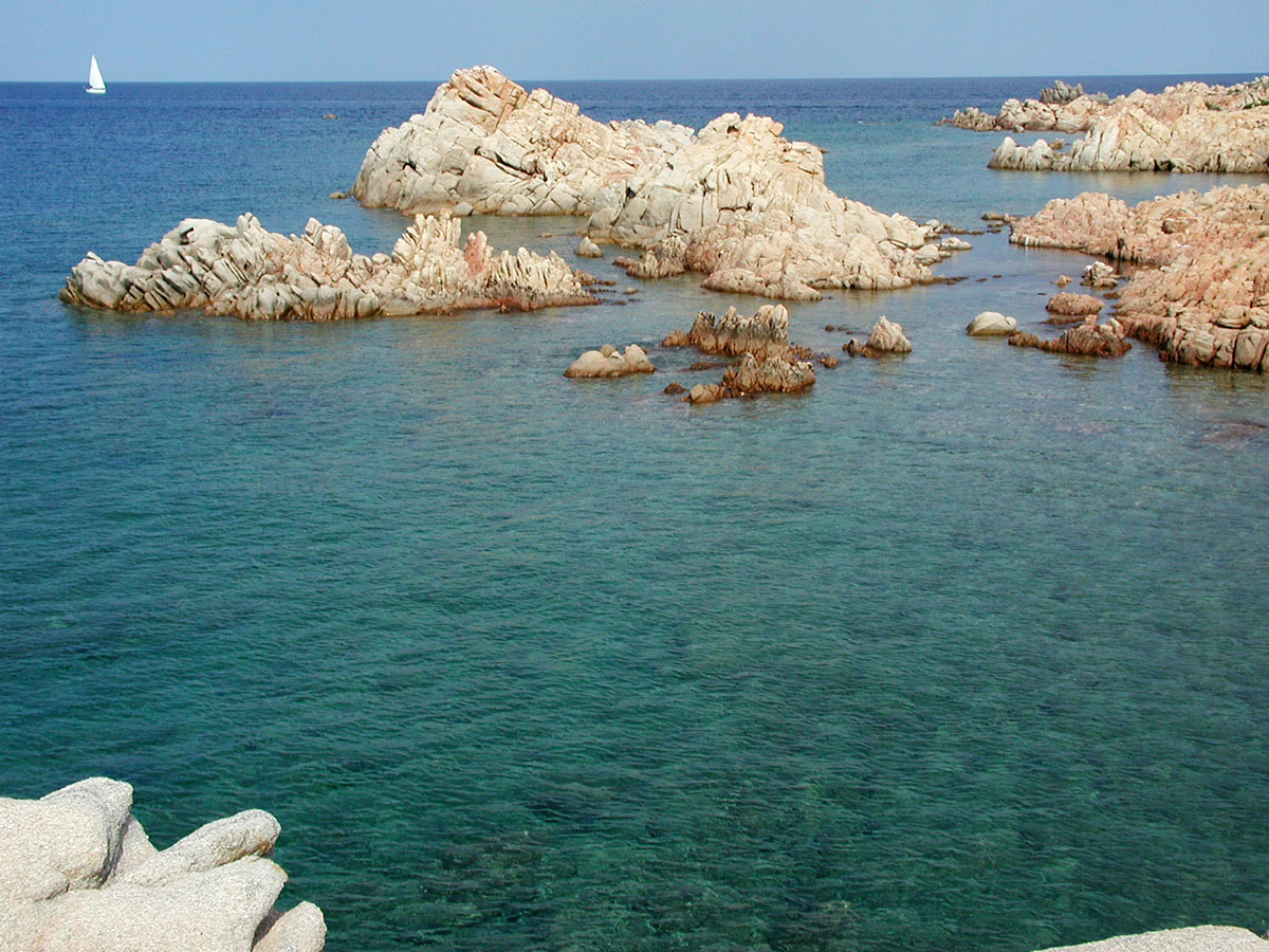 ../Viaggi/Costa_Smeralda/Cala_Liccia.jpg