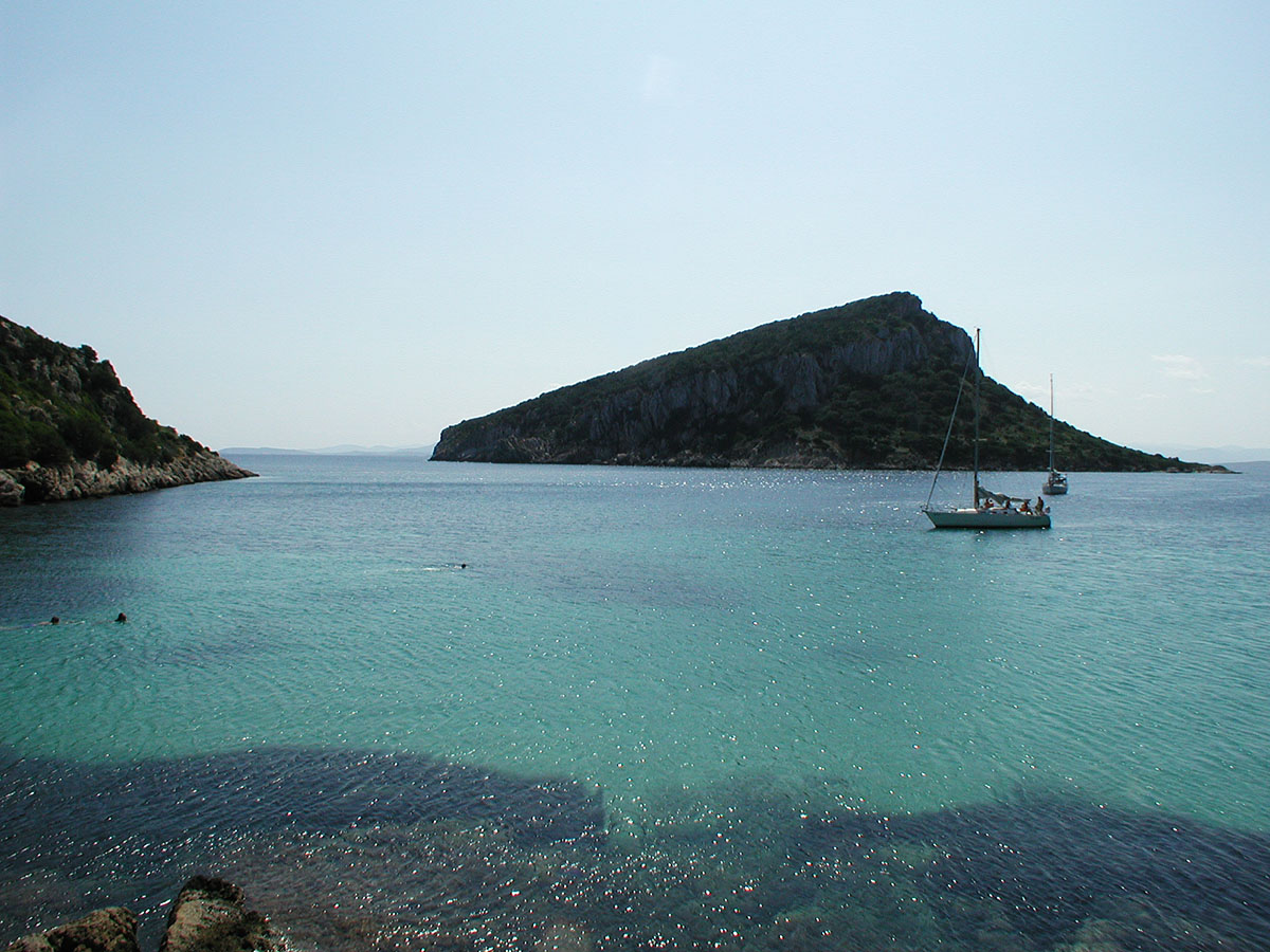 ../Viaggi/Costa_Smeralda/Isola_Figarolo.jpg