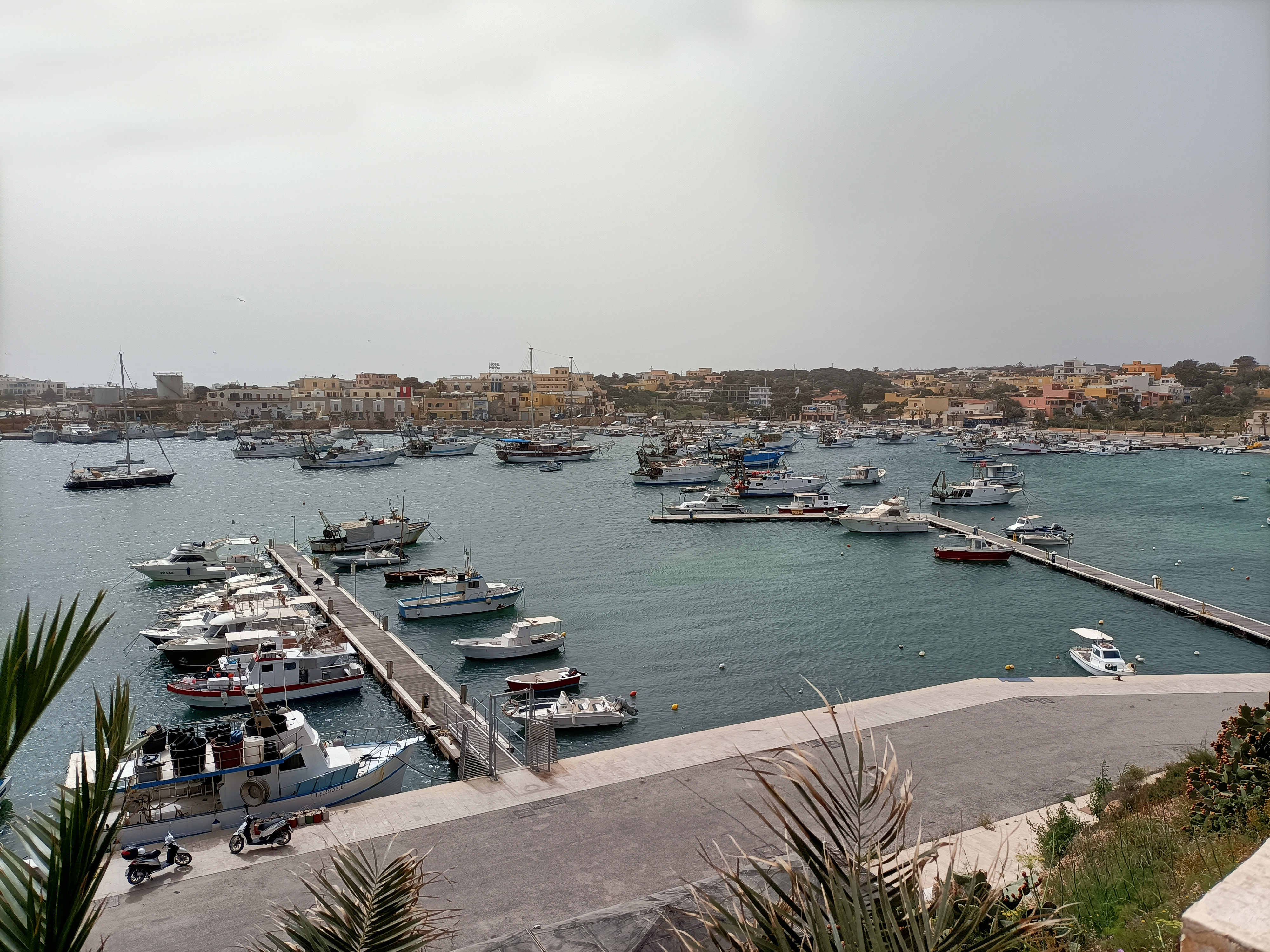 ../Viaggi/Lampedusa/Lampedusa_002.jpg