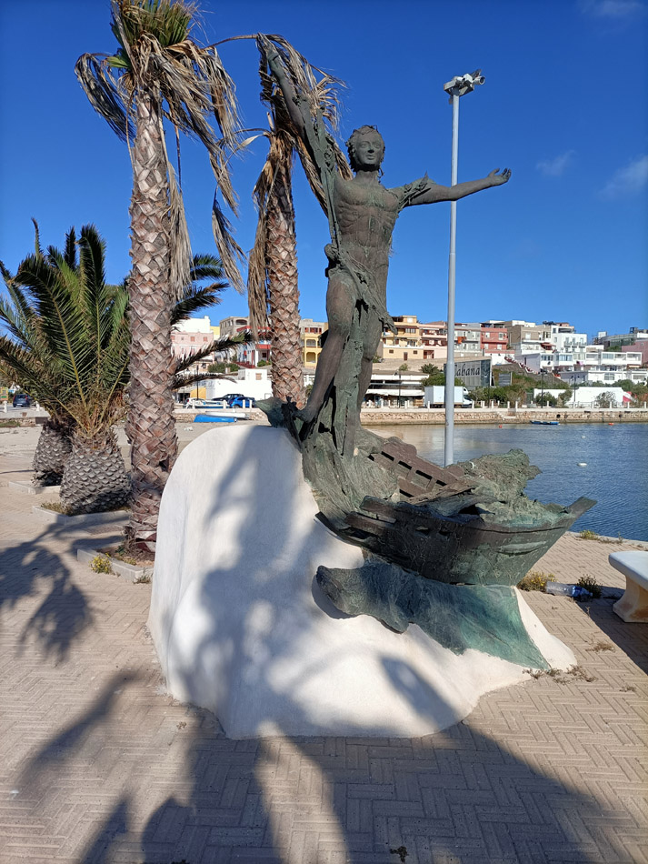 ../Viaggi/Lampedusa/Lampedusa_017.jpg
