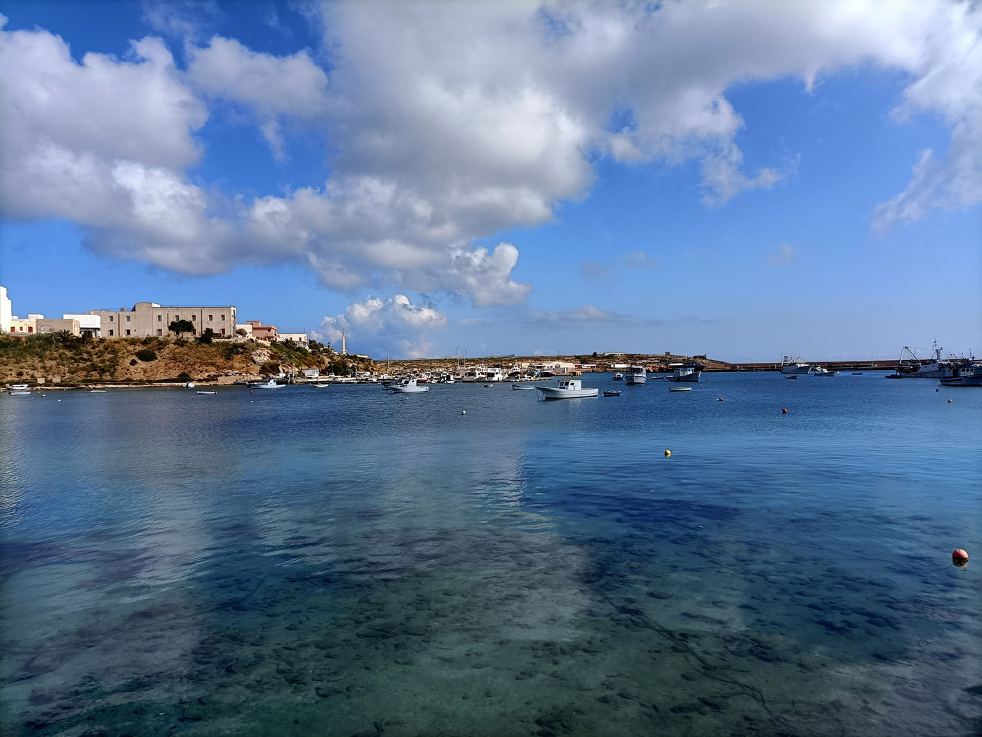../Viaggi/Lampedusa/Lampedusa_019.jpg