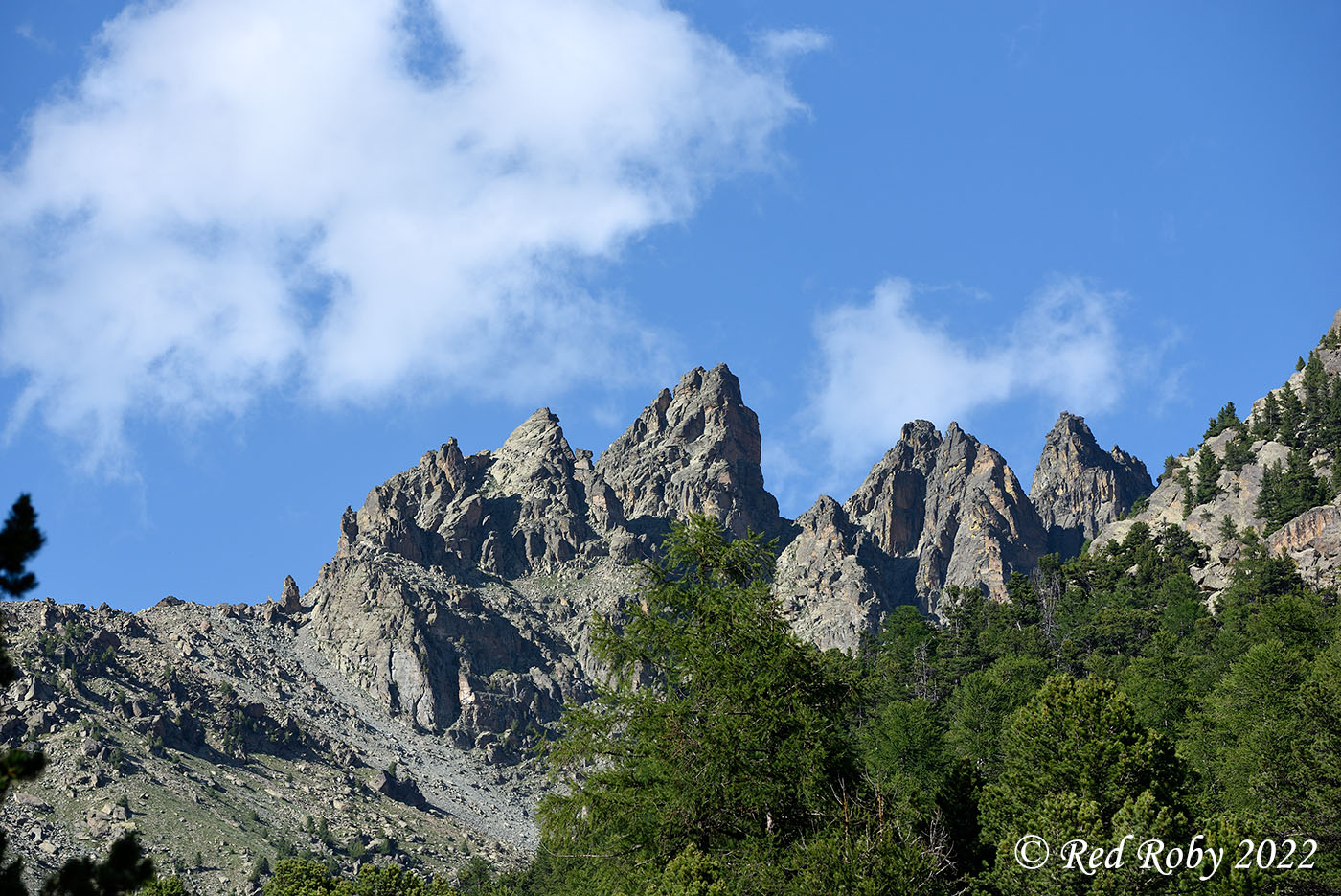 ../Viaggi/Monviso/Giro_Monviso_007674.jpg