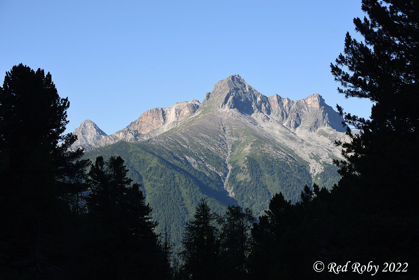 ../Viaggi/Monviso/Giro_Monviso_007676.jpg