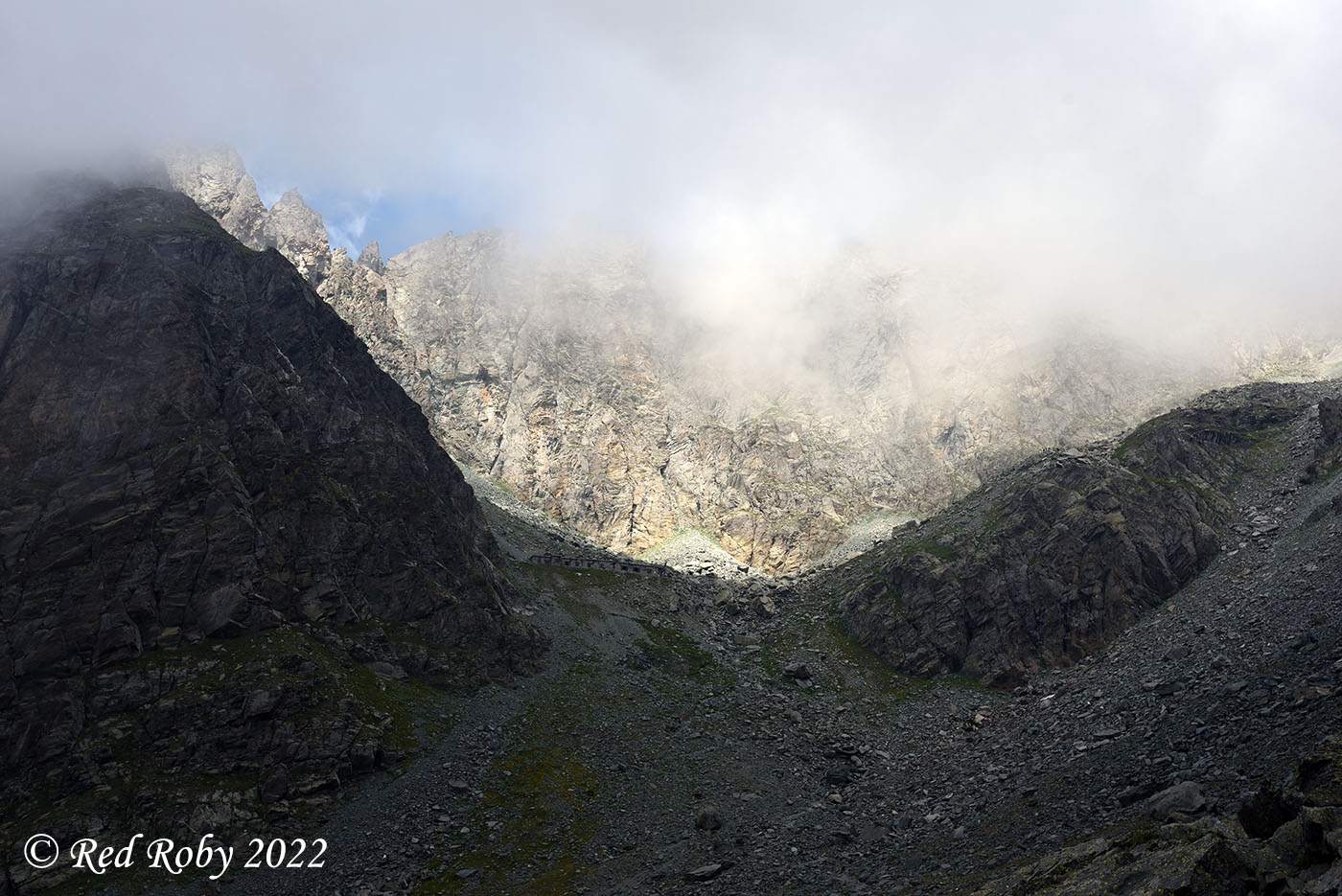 ../Viaggi/Monviso/Giro_Monviso_008091.jpg