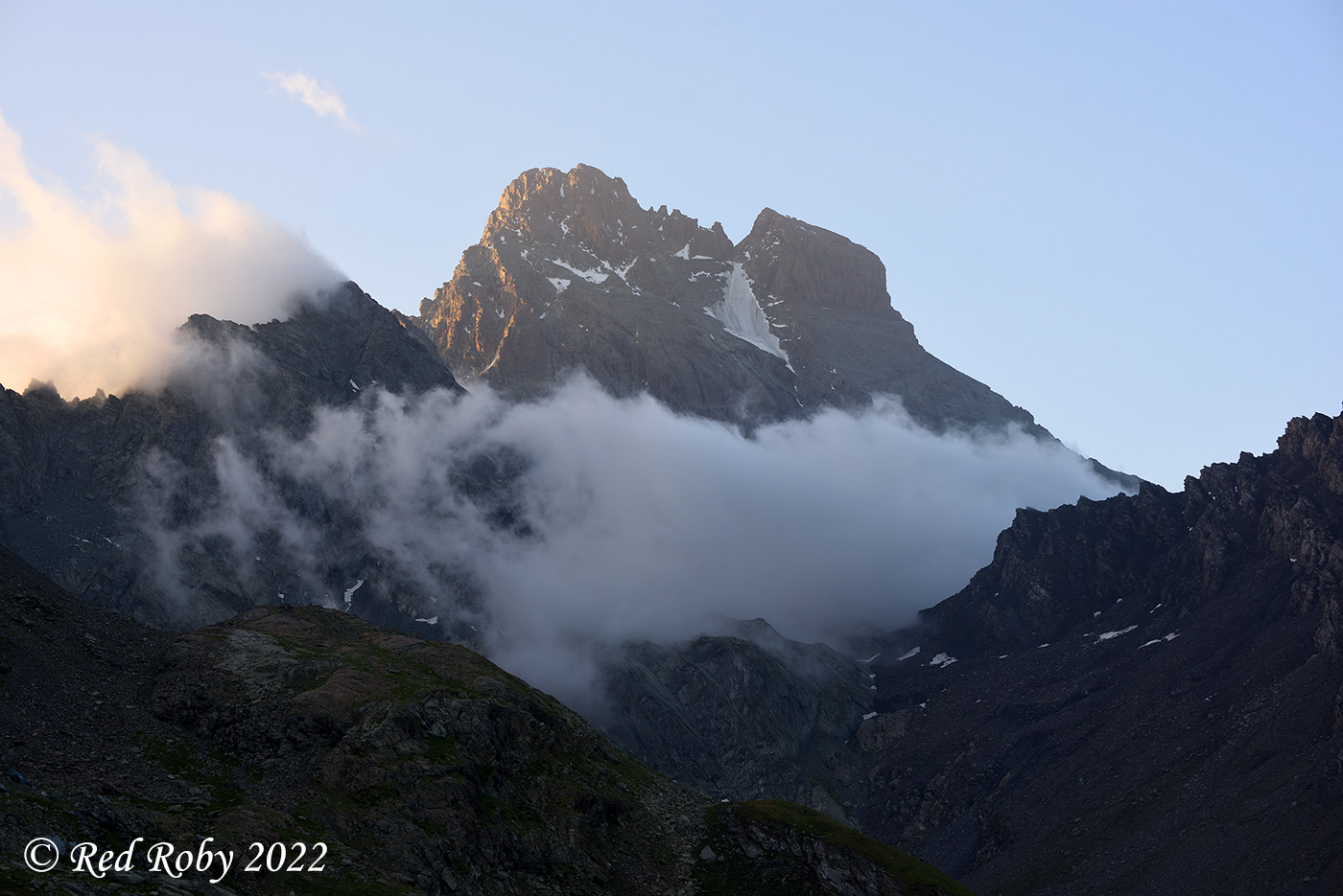 ../Viaggi/Monviso/Giro_Monviso_008138.jpg