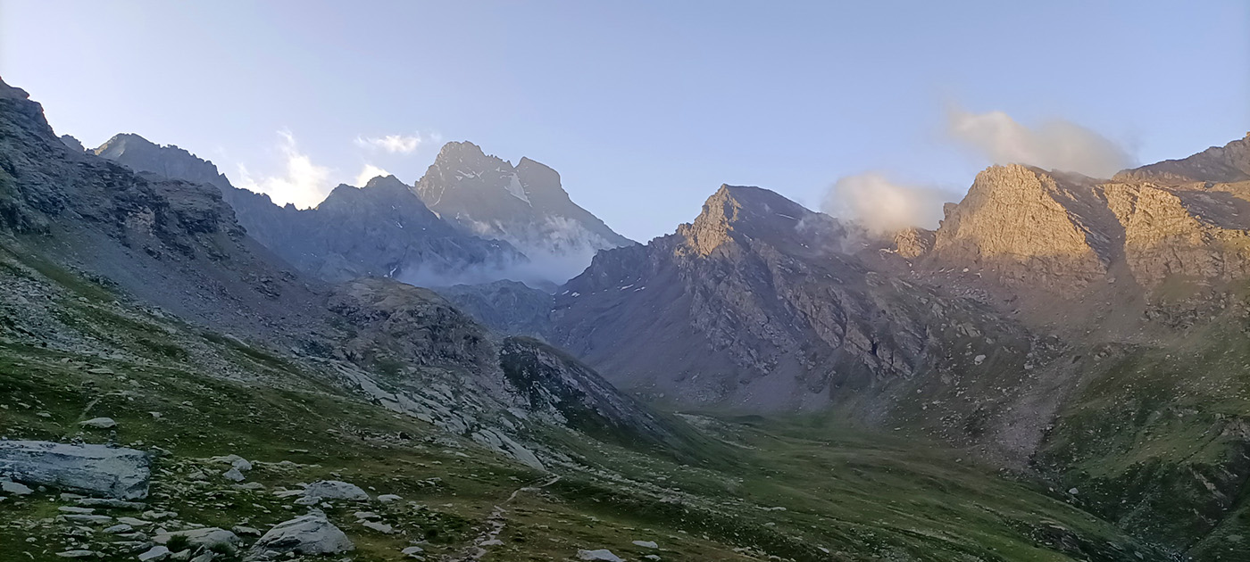 ../Viaggi/Monviso/Giro_Monviso_IMG20220627064719.jpg