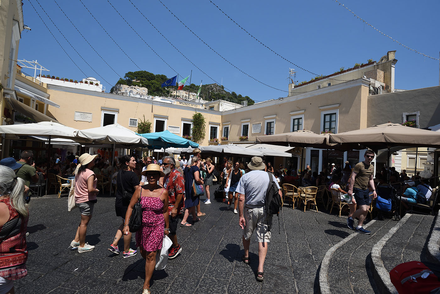 ../Viaggi/Napoli/Capri_008470.jpg